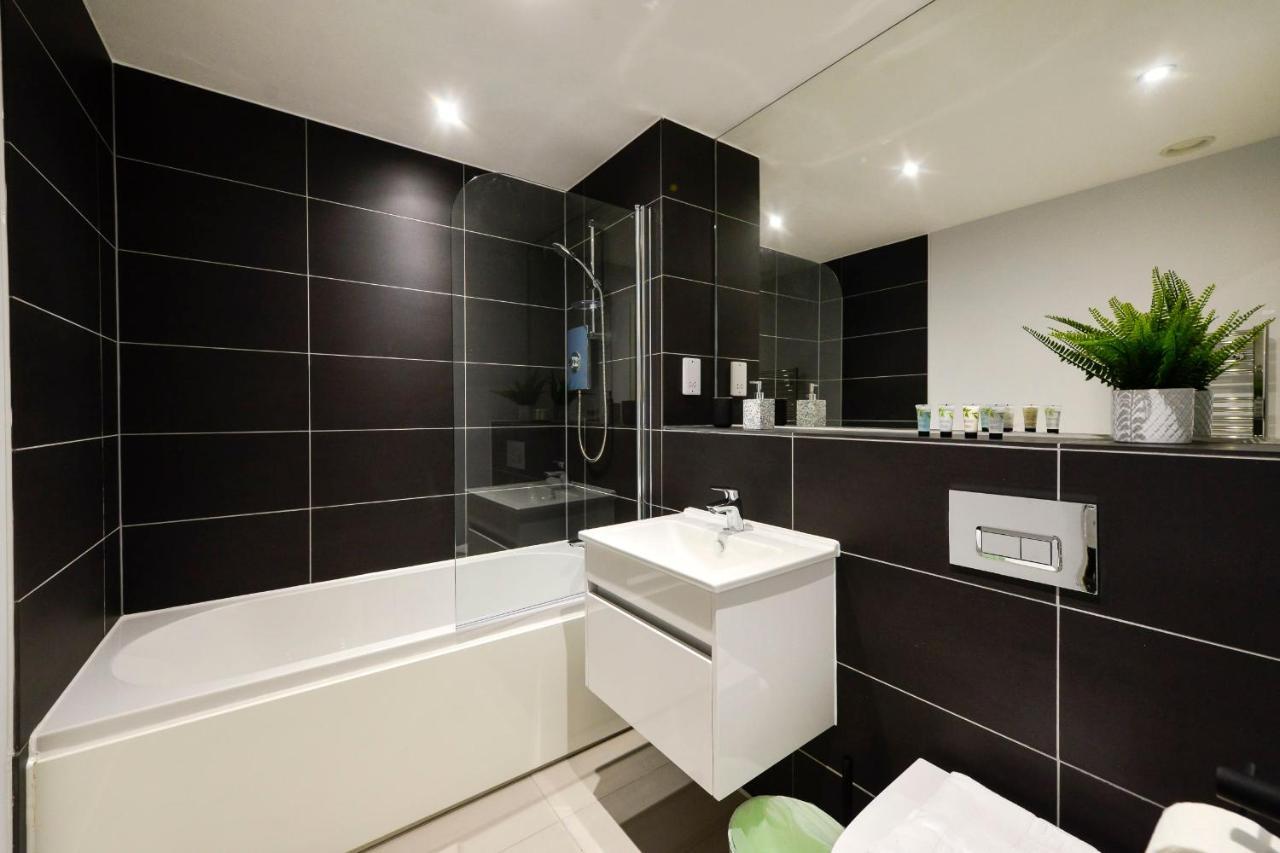 Ferienwohnung Guestready - Splendid Flat In Leith With Parking! Edinburgh Exterior foto